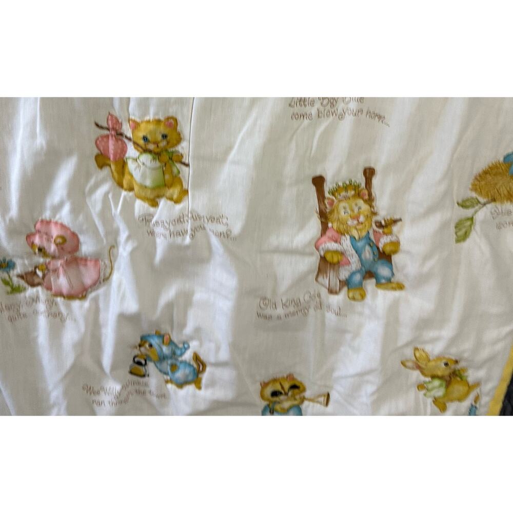 Vintage Baby Crib Quilt Newborn Nursery Rhymes Lightweight Size 32x48"‎ Yellow - Picture 4 of 5